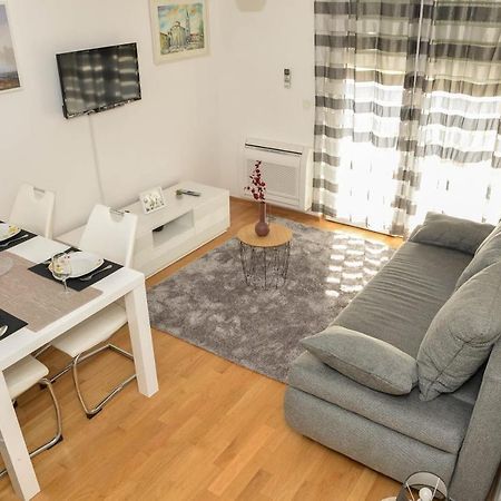 Apartment Leon Sa Privatnim Parkingom Zadar Extérieur photo