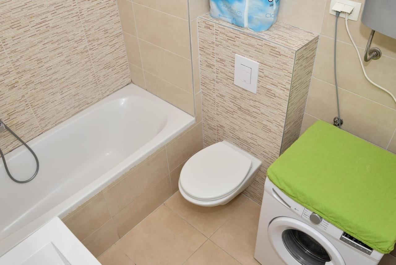 Apartment Leon Sa Privatnim Parkingom Zadar Extérieur photo