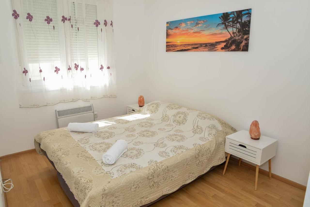 Apartment Leon Sa Privatnim Parkingom Zadar Extérieur photo